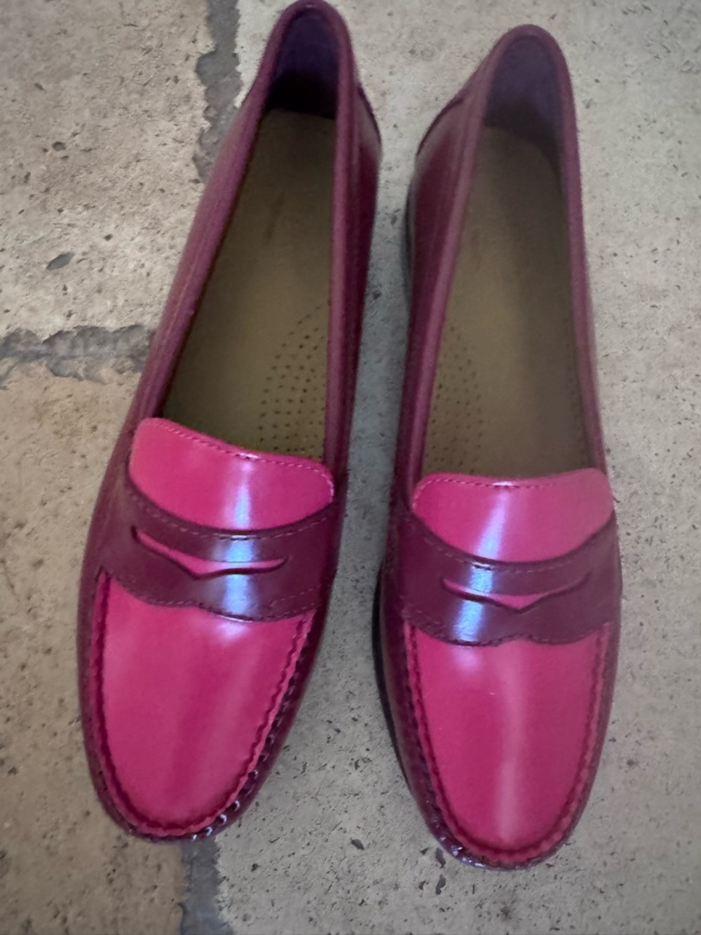 WEEJUNS Pink Patent Leather Preppy Classic Loafers Cork Comfort Insoles Sz 6M